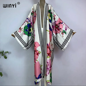 Kimono Ourlet Bouffant – présentation du modèle, vue 9