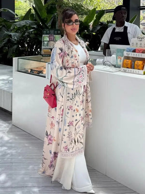 Abaya Cardigan Ouverte Fleurs Pour Femme – détail du tissu et des finitions