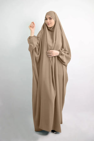 Abaya Moyen-Orient Essentielle – présentation du modèle, vue 7