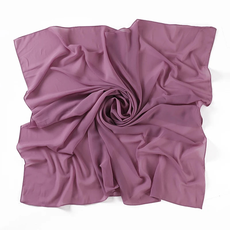 Hijab Carré Mousseline 110 × 110 cm – Bordeaux & Mauve en mauve – Maison Layina