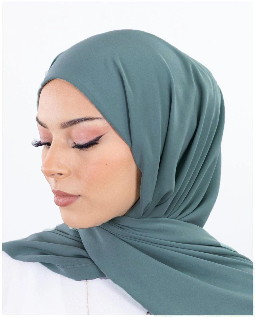 Hijab Instantané Sans Épingle Pour Femme – Tons Colorés en vert sauge – Maison Layina