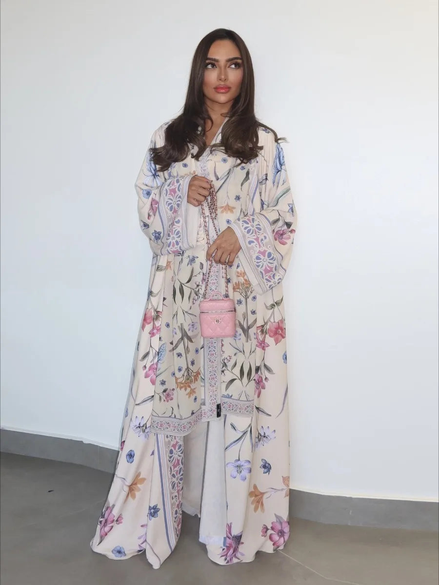 Abaya Cardigan Ouverte Fleurs Pour Femme – détail de la coupe