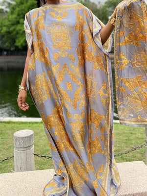 Abaya Imprimée Satin Douce Pour Femme – détail du tissu et des finitions