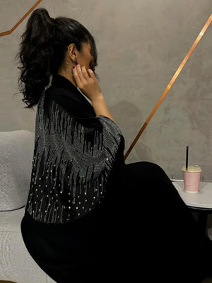 Abaya Jalabiya Diamant Noire Pour Femme – détail de la coupe