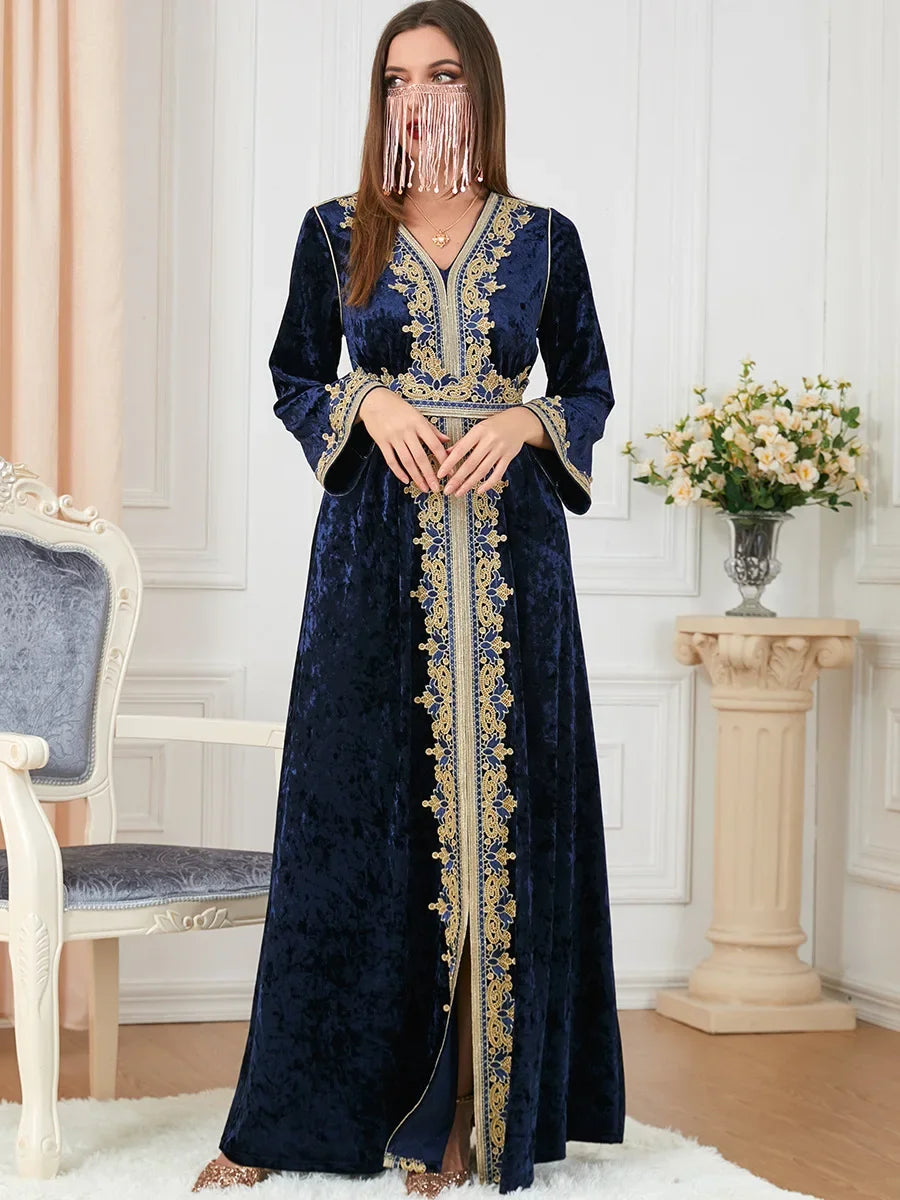Caftan Marocain Velours Hiver Brodé Pour Femme – vue 2