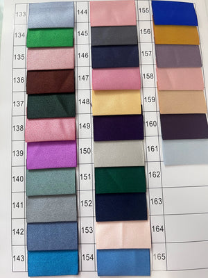 Robe Orientale Velours Col Carré Zahara – vue produit 7 – Maison Layina
