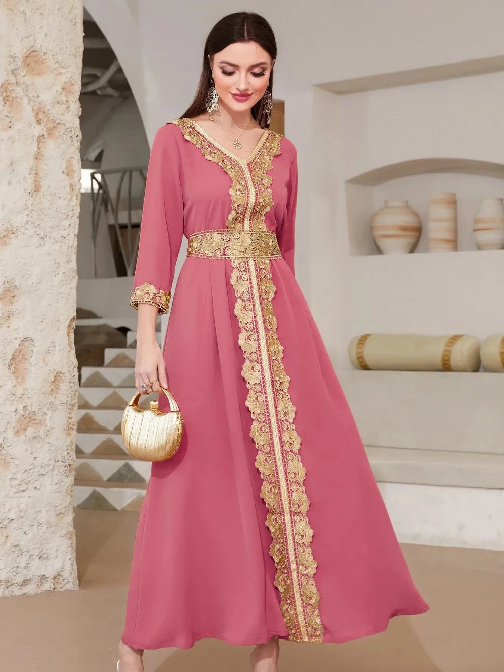 Robe de Soirée Dentelle Pour Femme – présentation du modèle, vue 7