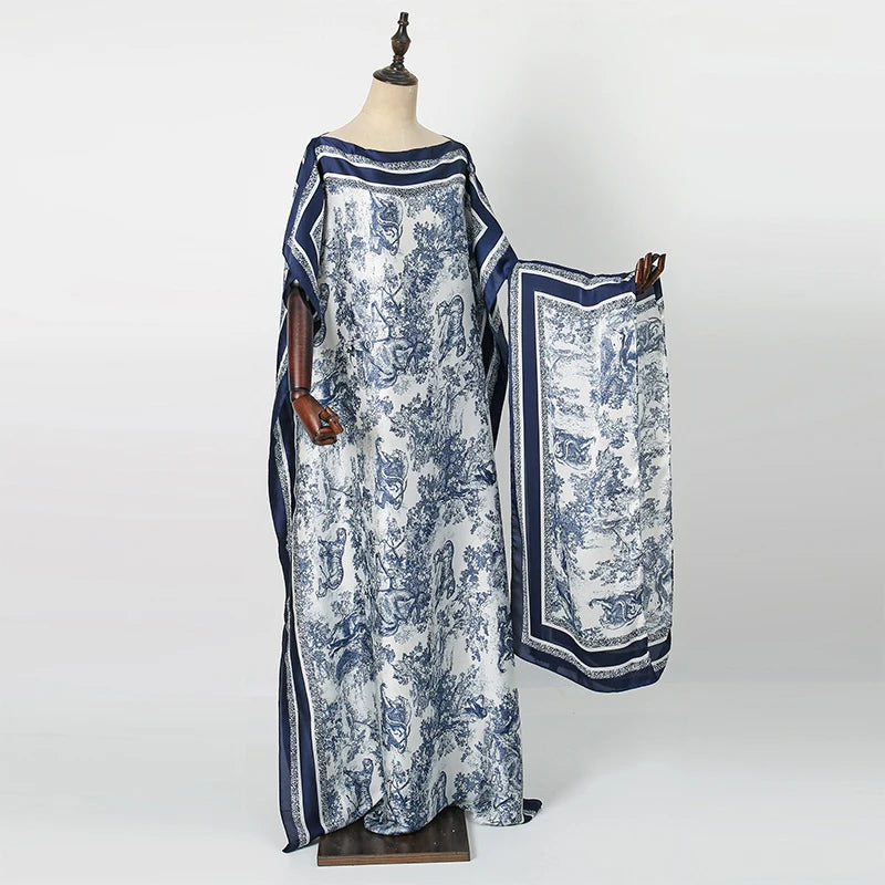 Abaya Imprimée Satin Douce Pour Femme – présentation du modèle, vue 4