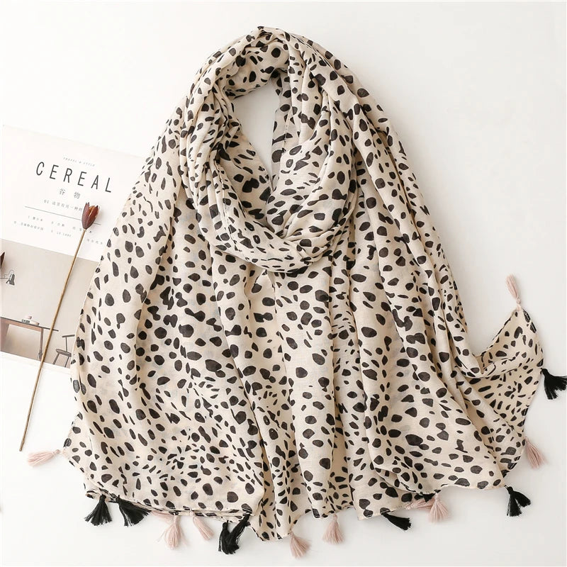 Hijab Coton Lin Léopard Pour Femme – détail de la coupe