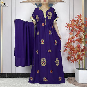 Abaya Africaine Coton Brodée – présentation du modèle, vue 9
