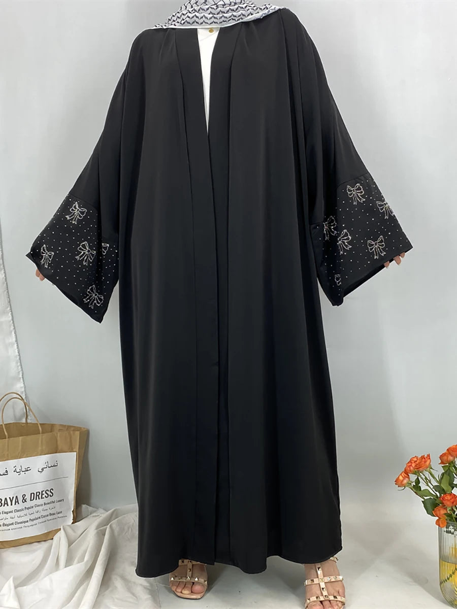 Kimono Papillon Kebaya Pour Femme – présentation du modèle, vue 7