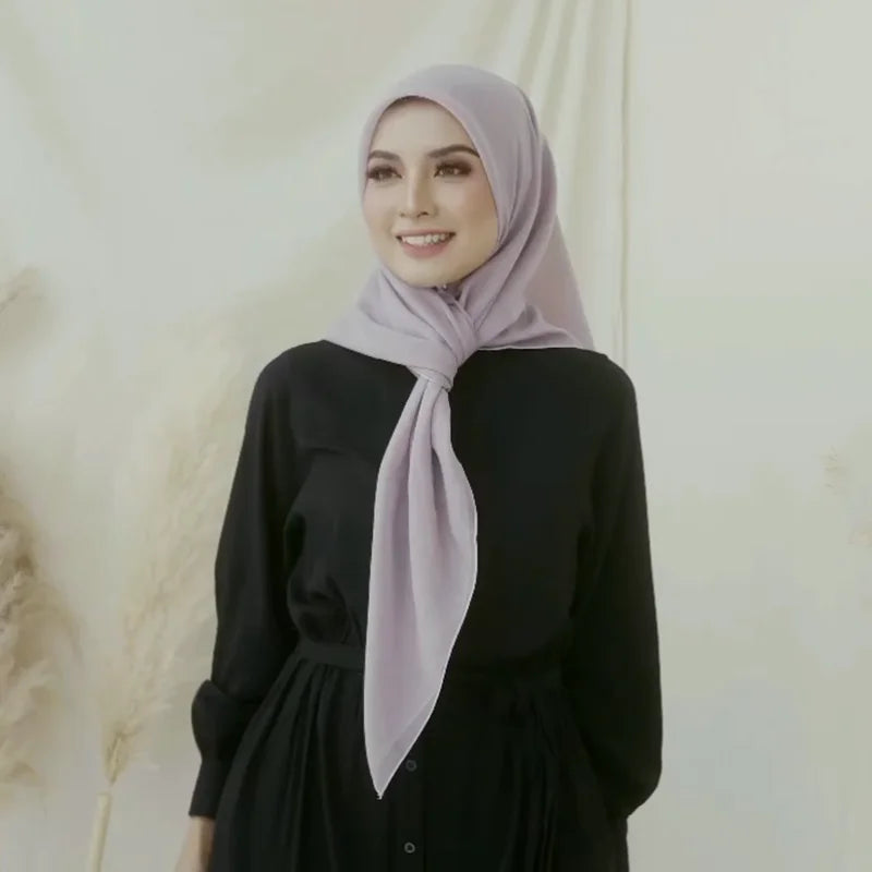 Hijab Carré Mousseline 110 × 110 cm – vue 4