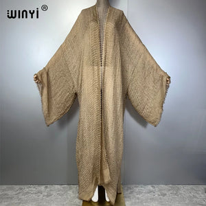 Kimono Caftan Motifs Géométriques – présentation du modèle, vue 6