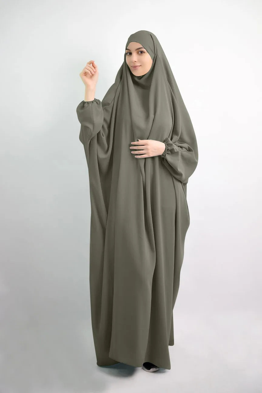 Abaya Moyen-Orient Essentielle – présentation du modèle, vue 8