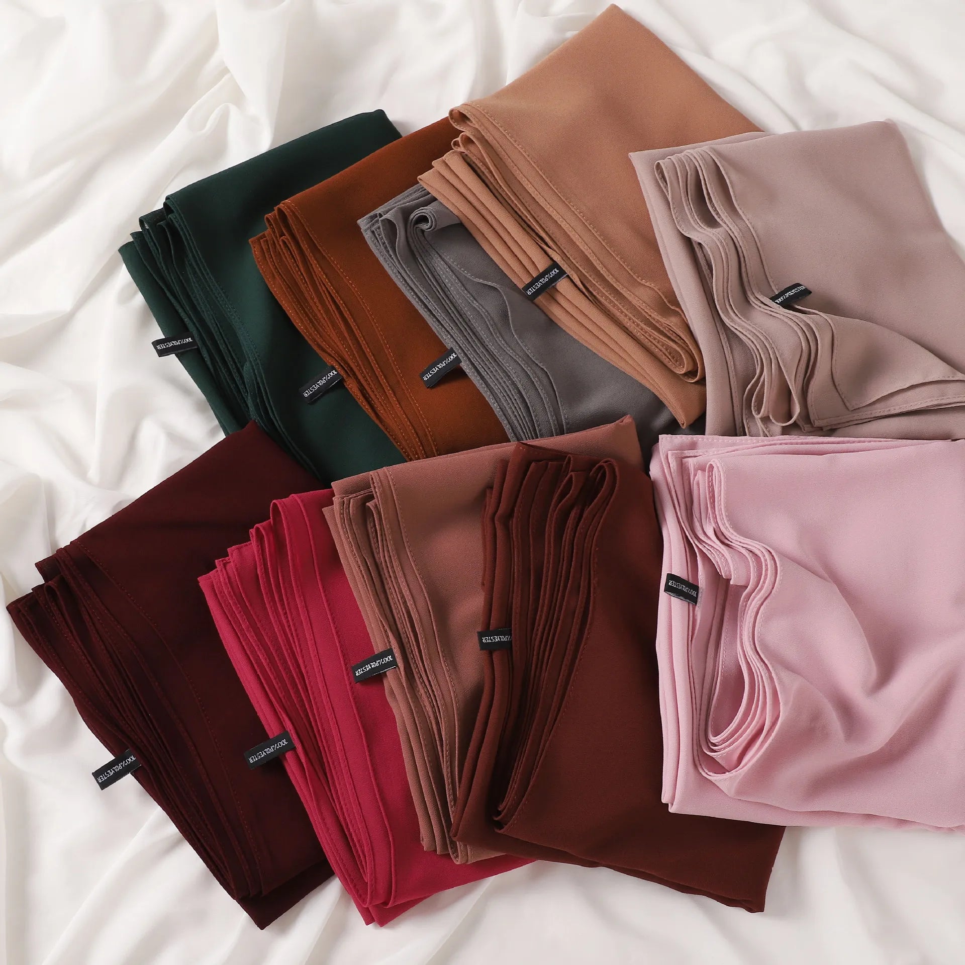 Hijab Mousseline Rétro Pour Femme – présentation du modèle, vue 4