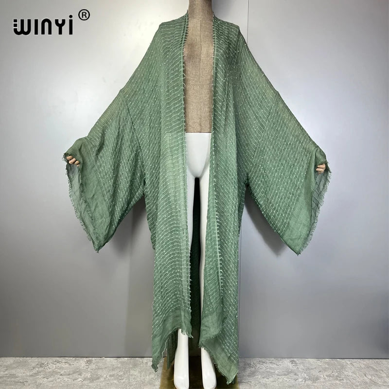 Kimono Caftan Motifs Géométriques – présentation du modèle, vue 5