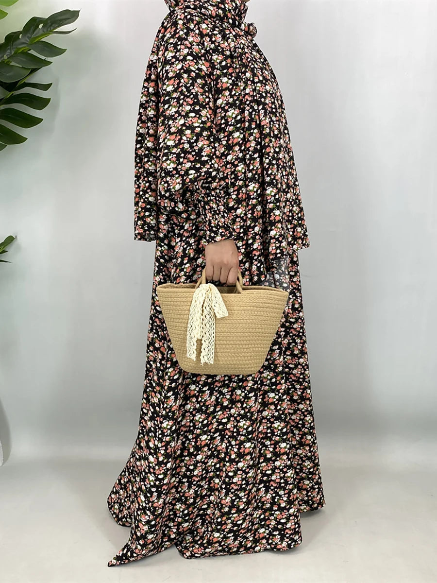 Abaya Florale Khimar Assorti – présentation du modèle, vue 6