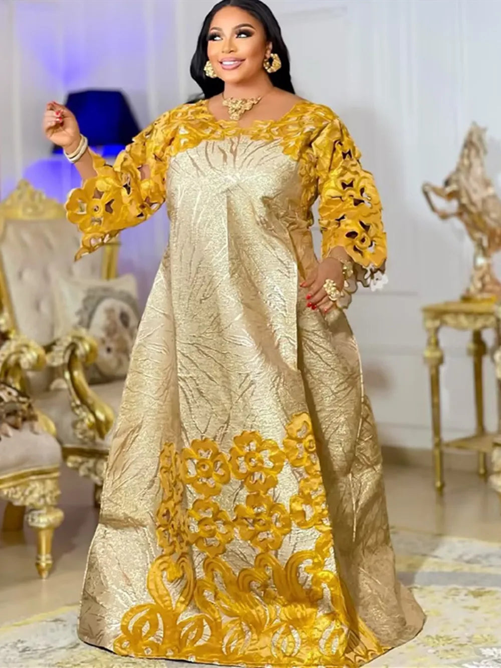 Abaya Africaine Bazin Brodée Pour Femme – vue 4