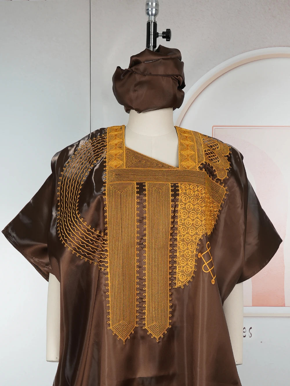 Abaya Africaine Dashiki Brodée Pour Femme – vue 6