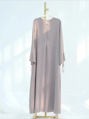 Abaya Dubaï à nœud ajustable violet taro pour femme – vue de face