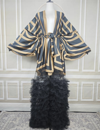 Abaya kimono graphique gris anthracite et doré avec ceinture