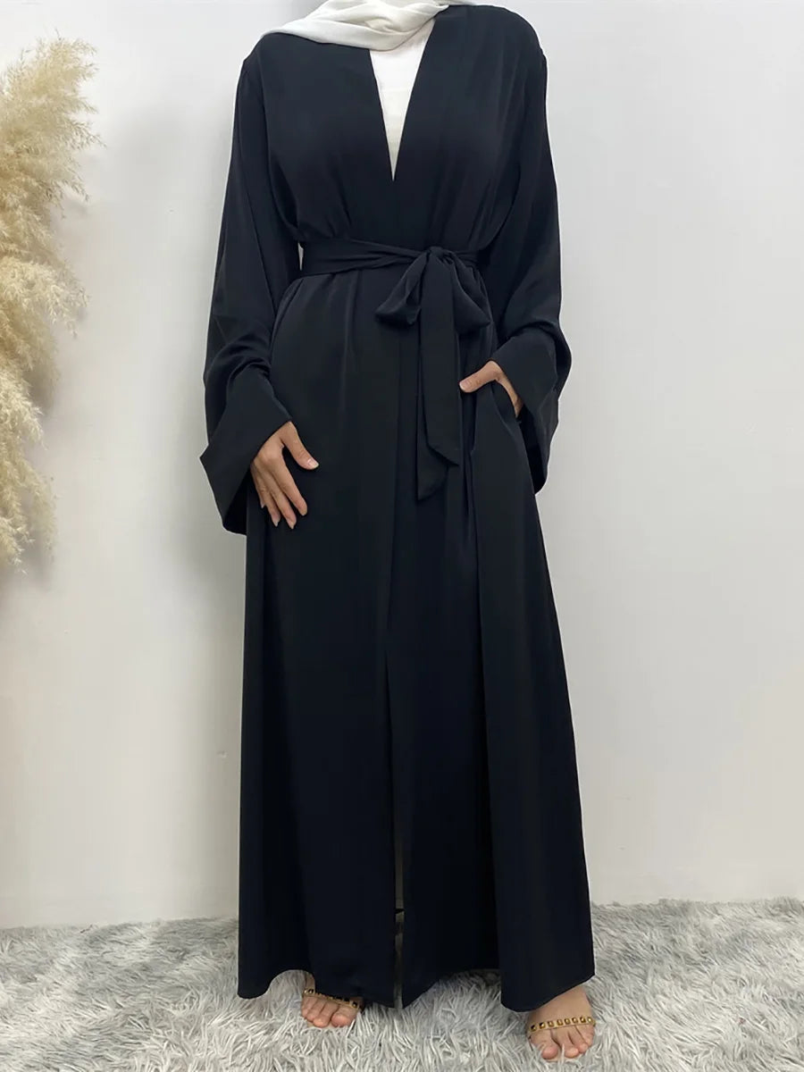 Abaya Kimono Ouverte Pour Femme – présentation du modèle, vue 8