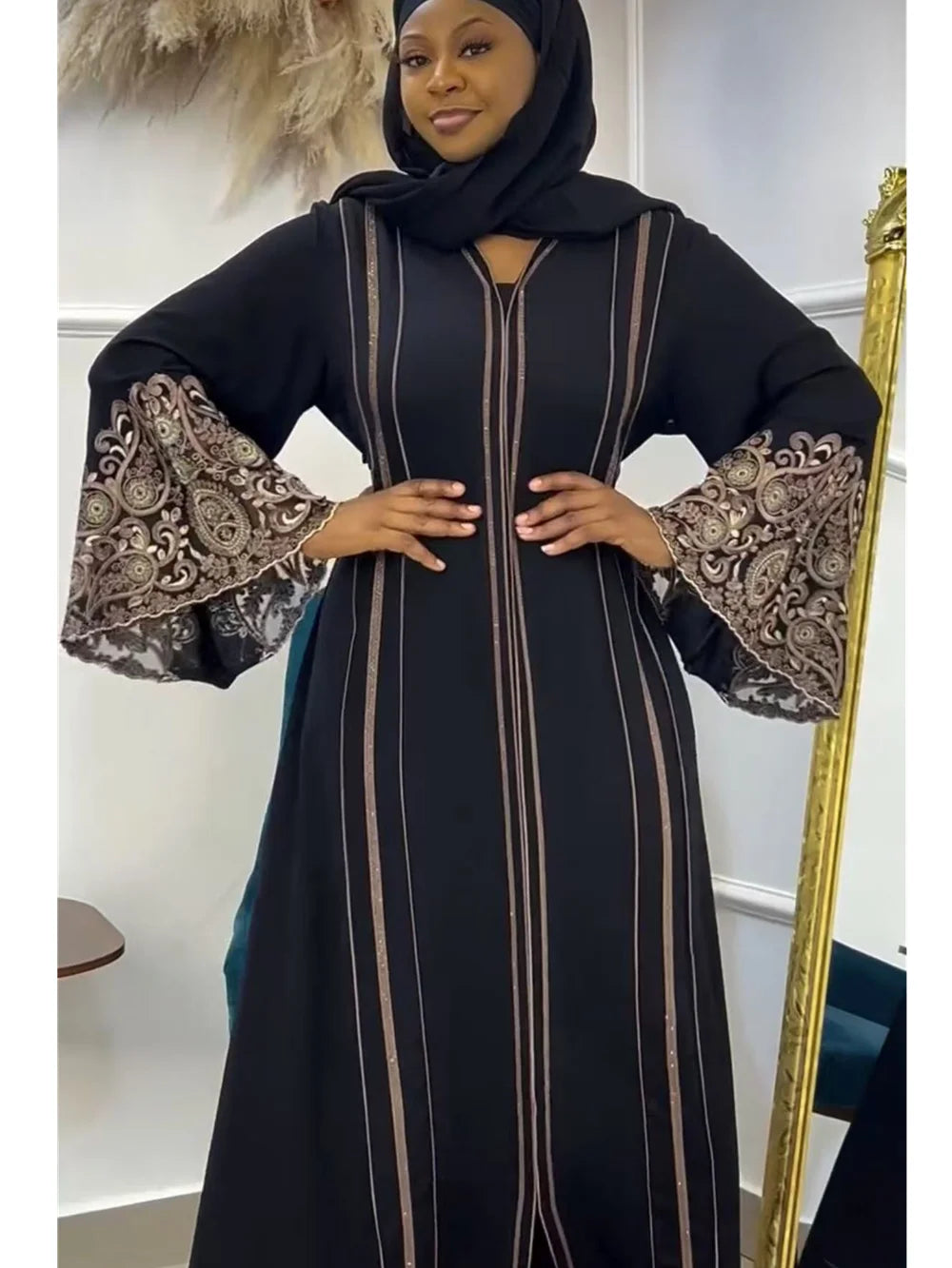 Abaya Kimono Ramadan Brodée Pour Femme – vue principale