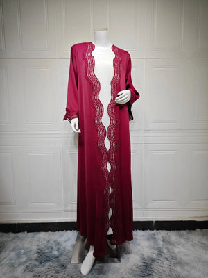Abaya Longue Ouverte Cardigan – présentation du modèle, vue 9