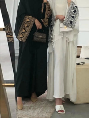 Caftan Marocain Brodé Ouvert – vue principale