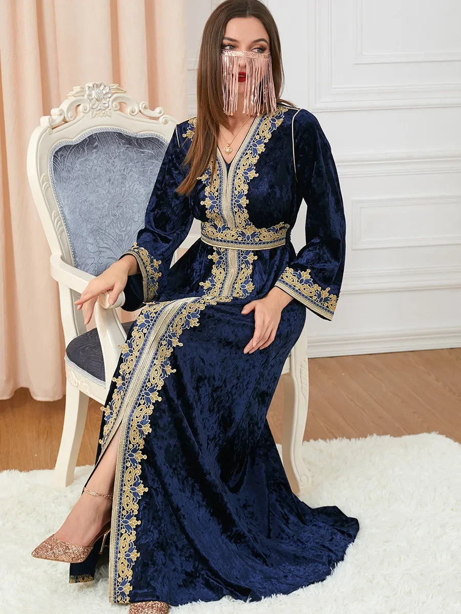 Caftan Marocain Velours Hiver Brodé Pour Femme – vue principale