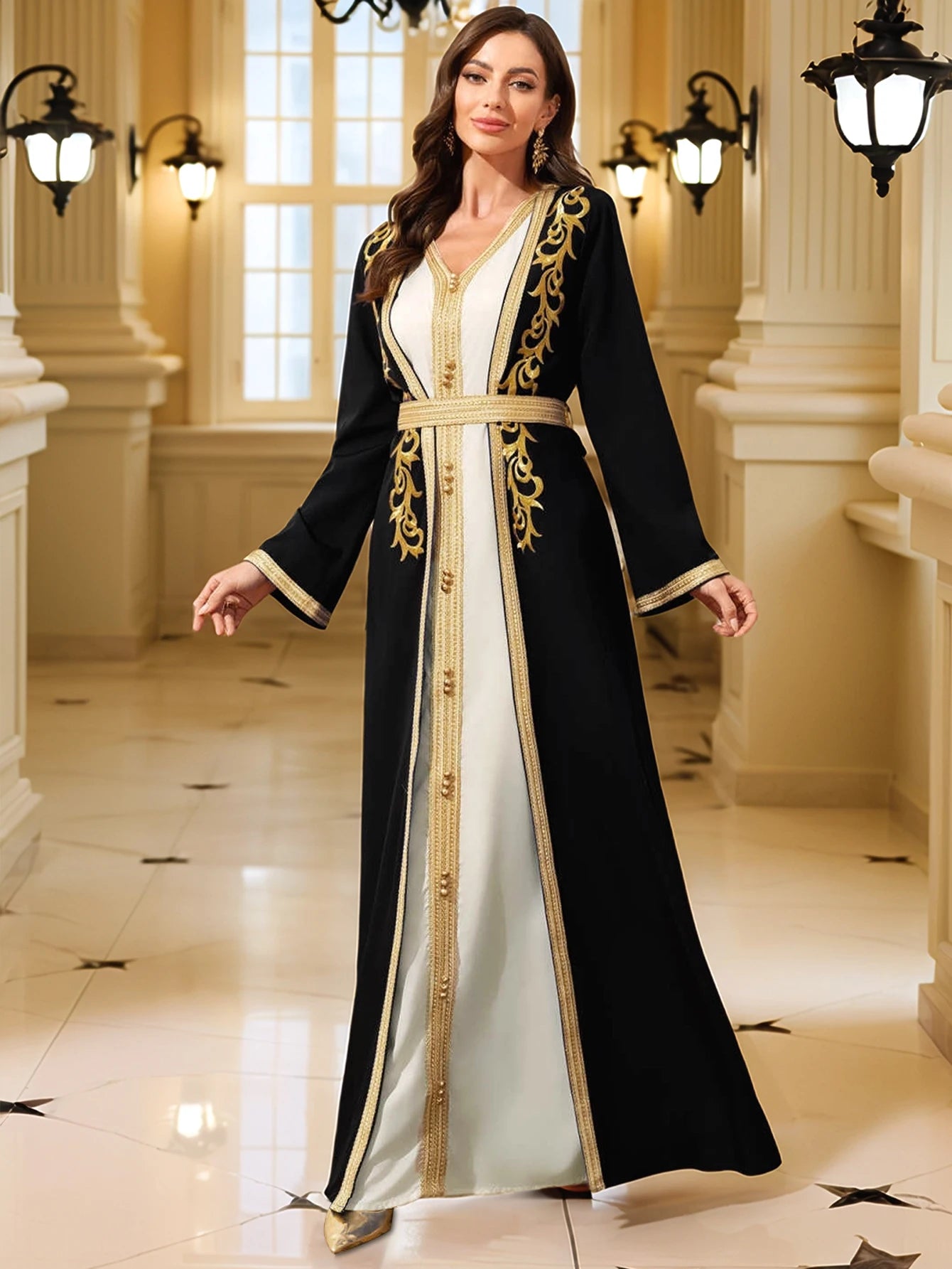 Caftan Noir Brodé Or Pour Femme – présentation du modèle, vue 4