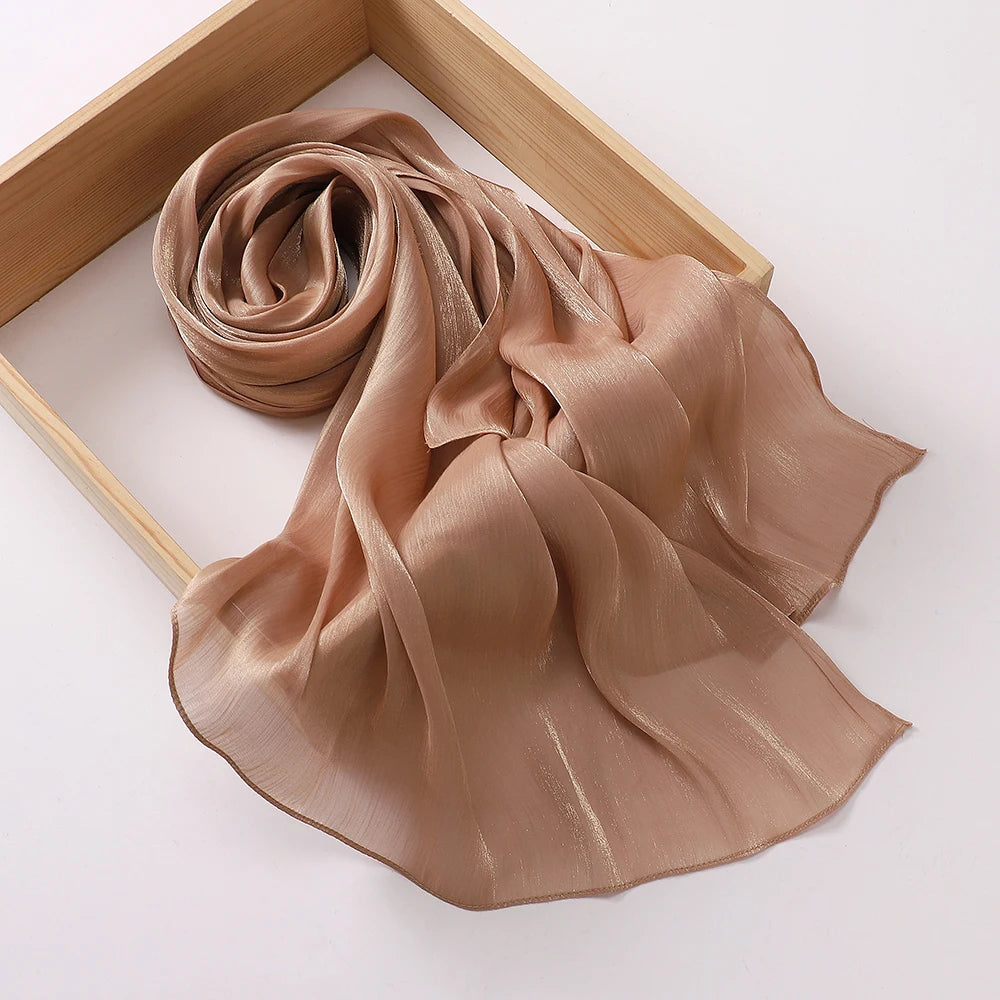 Hijab Plissé Scintillant Malaisien – vue produit 8 – Maison Layina