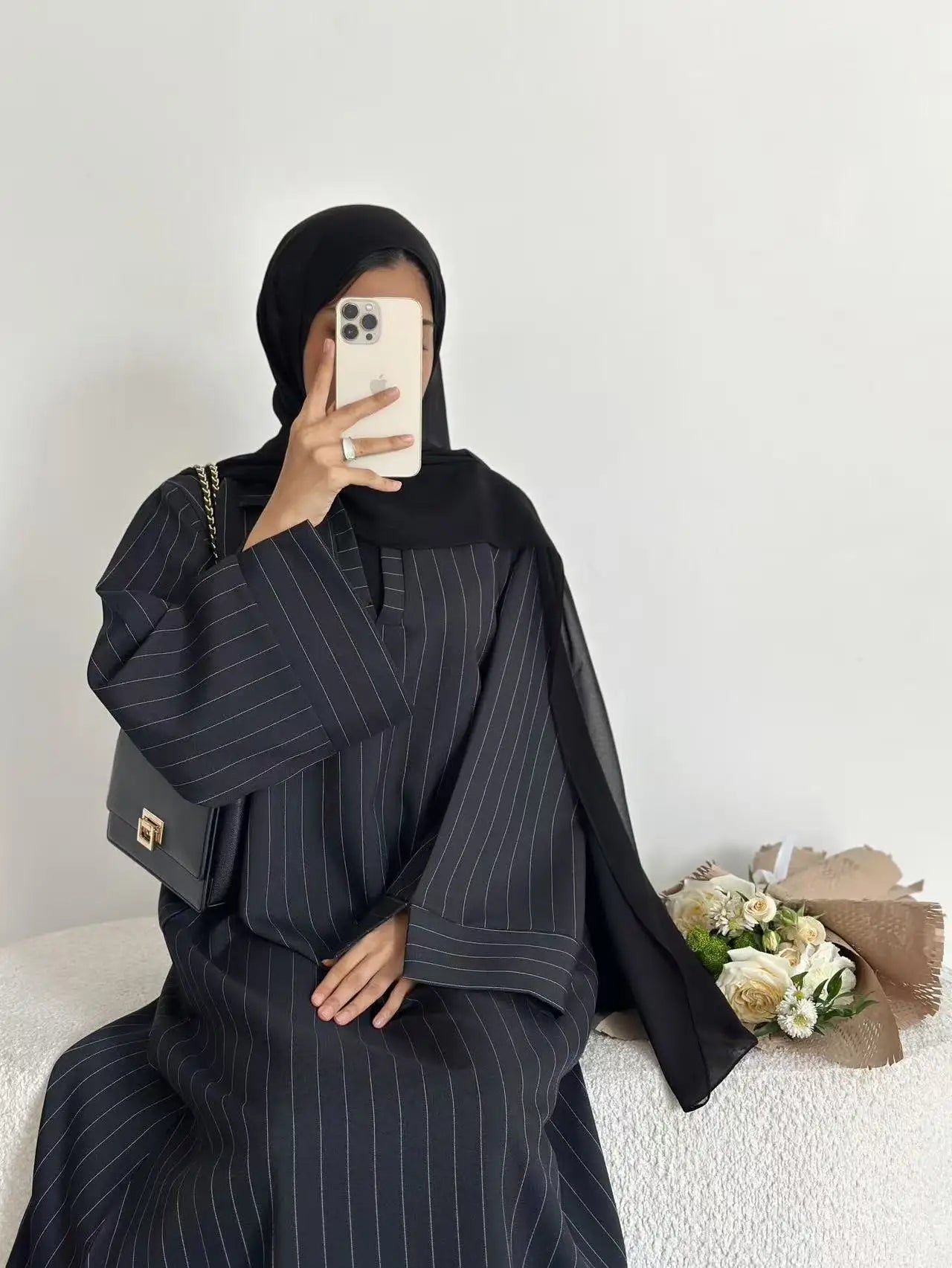 Kaftan Jalabiya Rayée Pour Femme – détail du tissu et des finitions