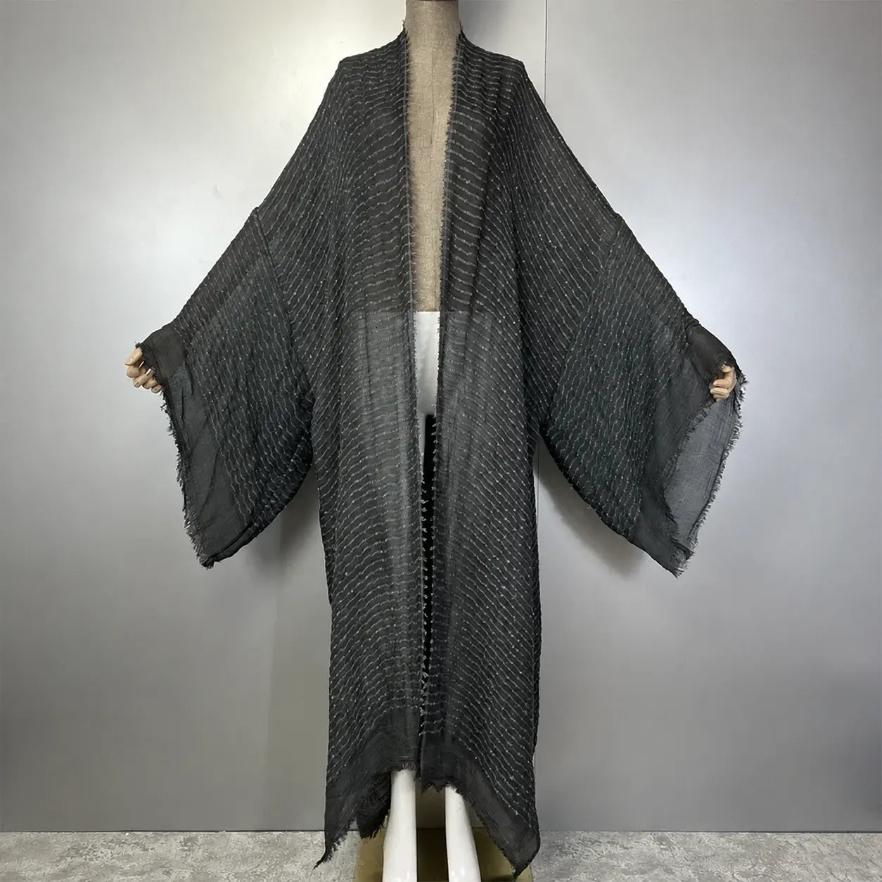 Kimono caftan gris anthracite texturé – vue complète