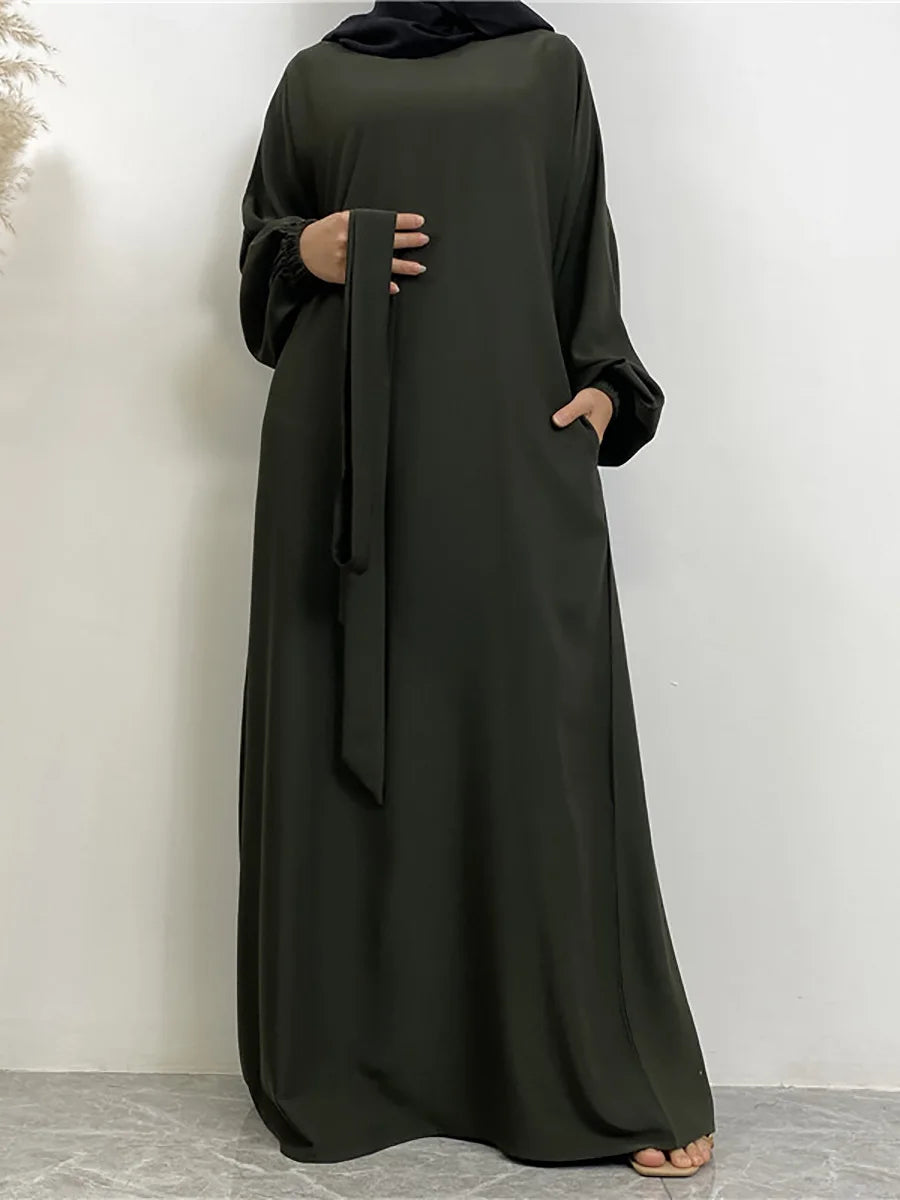 Robe Élégante Caftan Marocain À Poches – présentation du modèle, vue 12