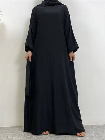 Robe Élégante Caftan Marocain À Poches – vue du modèle, image 15