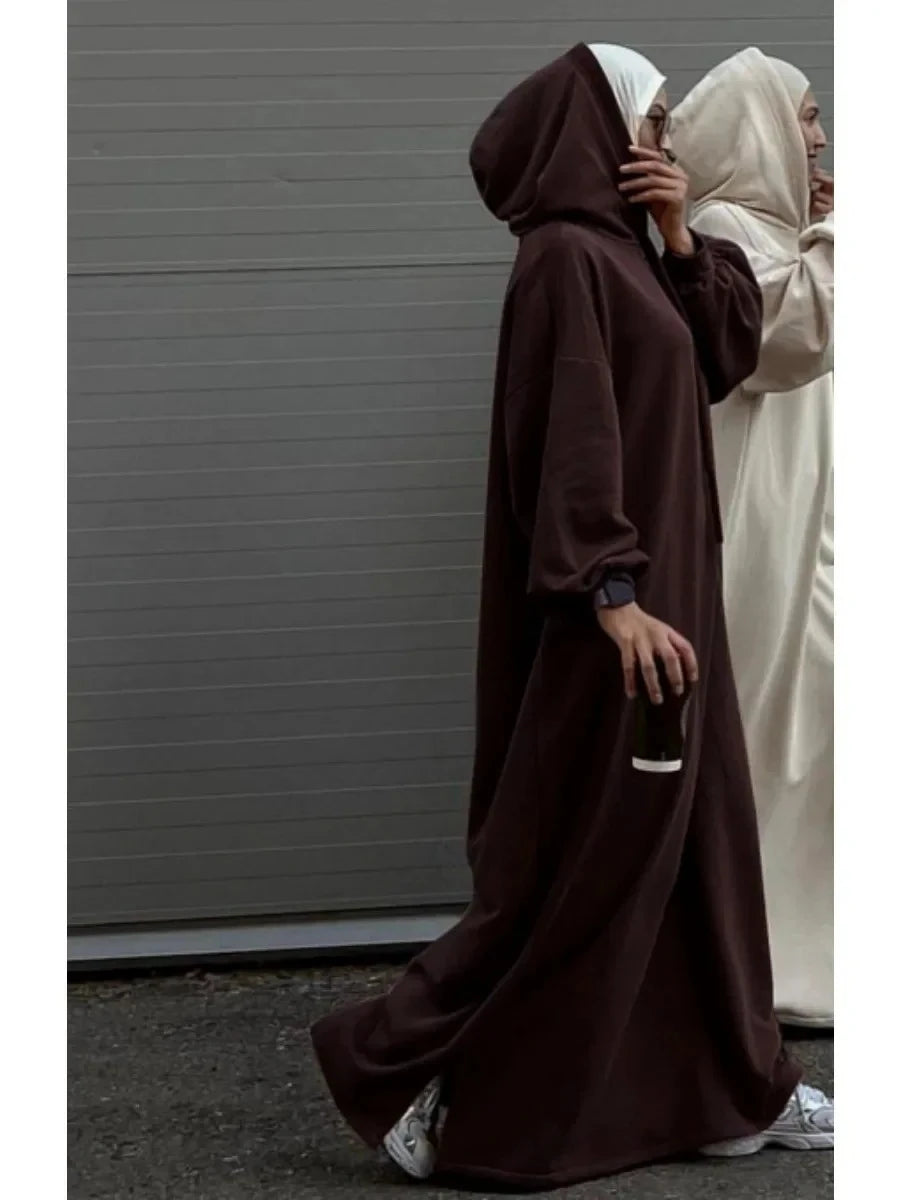 Robe Capuche Saoudienne – présentation du modèle, vue 19