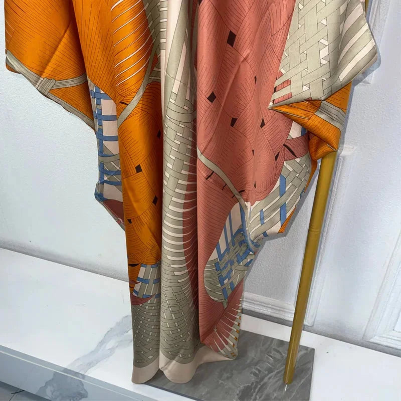 Robe de Soirée Koweïtienne Imprimée – détail et finitions – Maison Layina