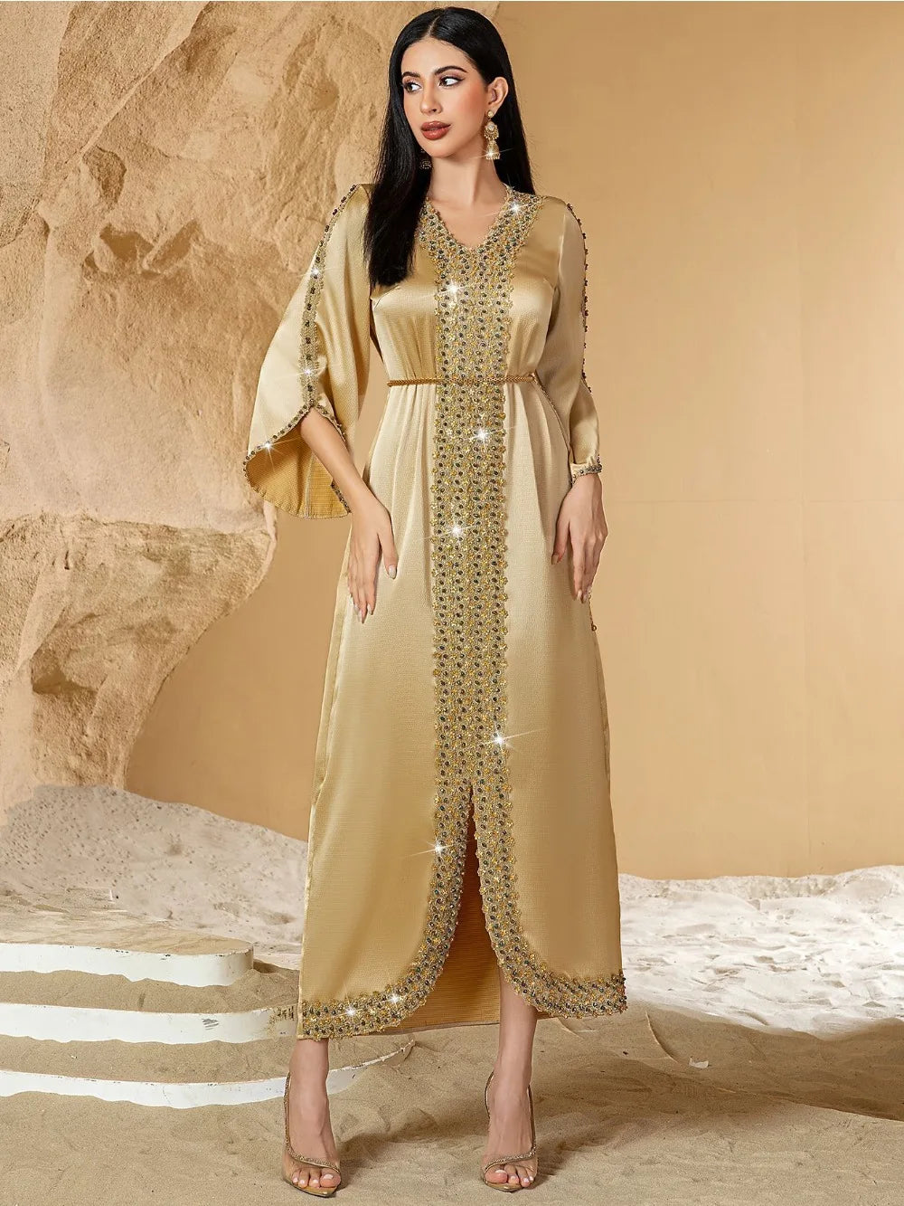 Robe Dentelle Diamant Soirée – détail du tissu et des finitions