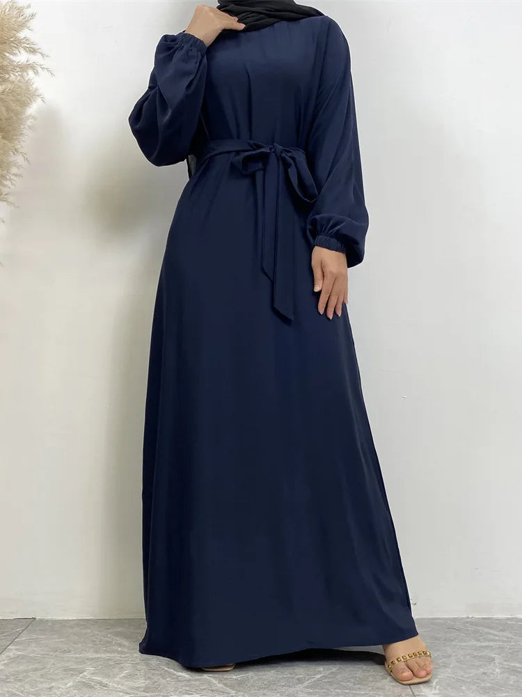 Robe Marocaine Style Simple – présentation du modèle, vue 12