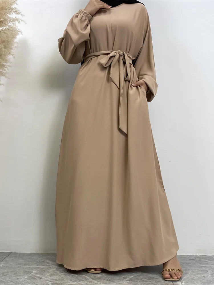 Robe Marocaine Style Simple – présentation du modèle, vue 18