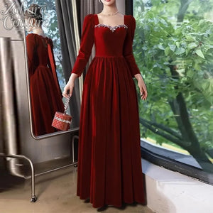Robe Orientale Velours Col Carré Zahara – vue produit 2 – Maison Layina