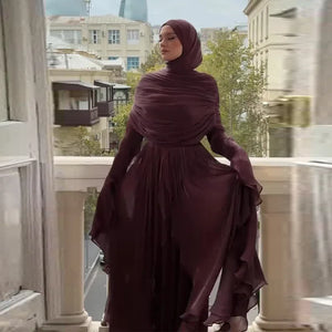 Robe Plissée Fête Islamique – présentation du modèle, vue 7